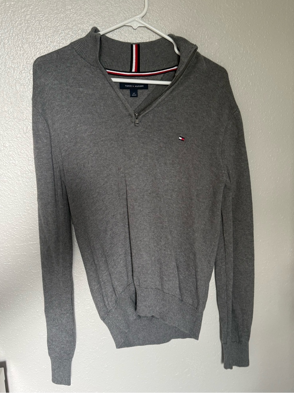 Tommy Hilfiger Men's Gray Quarter-Zip Knit Sweater